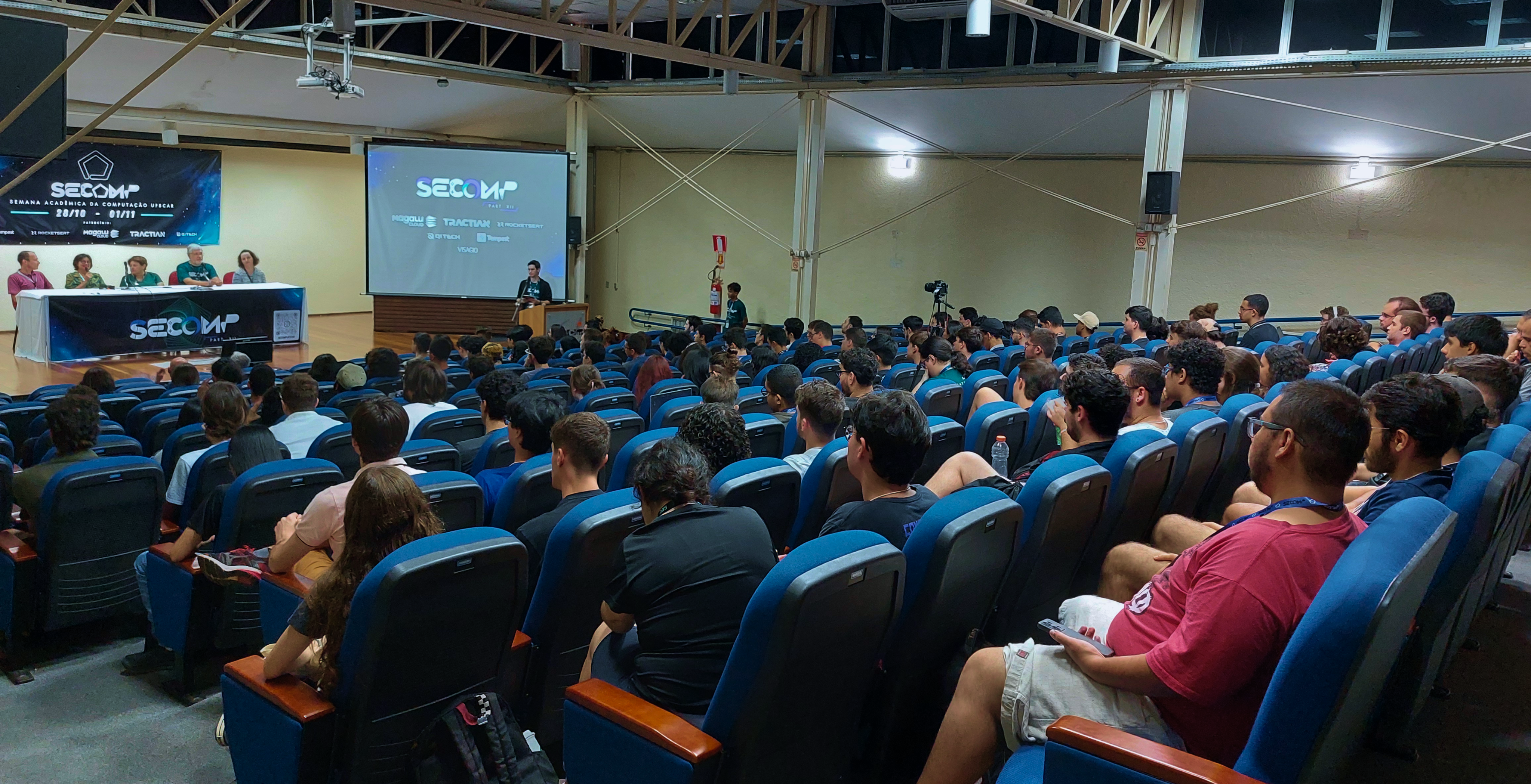 Participantes no Auditório